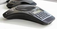 Snom C520 conferentietelefoon (DECT, Bluetooth, draadloze microfoon, uitbreidbaar, voor grote conferenties met maximaal 4 aparte kamers), Zwart, 00004356 - thumbnail