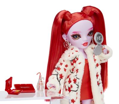 Rainbow High Shadow High S3 pop Rosie Redwood