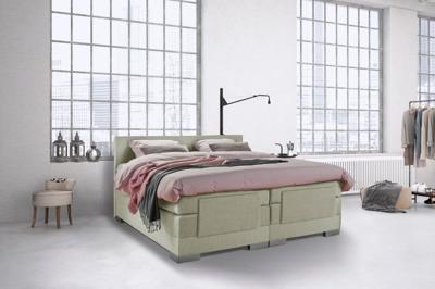 Beddenleeuw Boxspring Bed Julia - Elektrisch - 180x200 - Incl. Hoofdbord - Groen Beddenleeuw Boxspring Bed Julia - Elektrisch - 180x200 - Incl. Hoofdbord - Groen