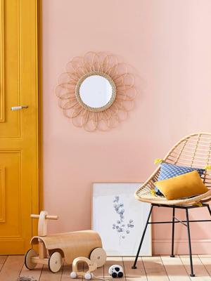 Rotan spiegel effen lichtbruin