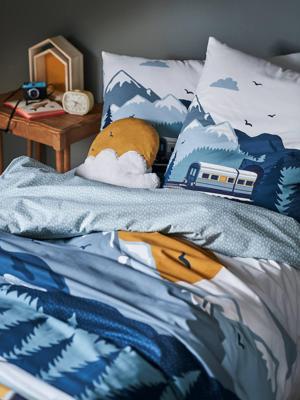 Set dekbedovertrek + kussensloop voor kinderen OP DE RAILS groen Set dekbedovertrek + kussensloop voor kinderen OP DE RAILS groen