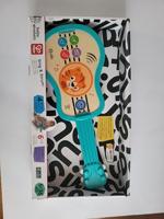Hape Houten speelgoed instrumenten (Ukulele) - thumbnail