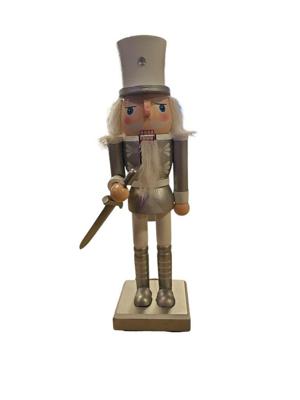 Notenkraker met zwaard 25 cm zilver Notenkraker met zwaard 25 cm zilver