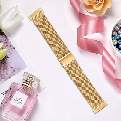 By Qubix - Compatible met Fitbit Versa 3/4 & Sense 1/2 - Milanese bandje met klemsluiting - Goud - Compatible fitbit bandje