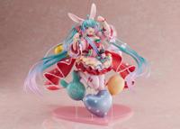 Hatsune Miku 1/7 Scale Figure - Birthday 2021 (Pretty Rabbit Ver.) - thumbnail