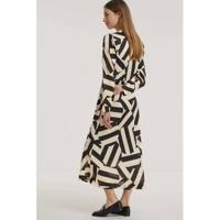 Expresso maxi jurk Babette met all over print beige/zwart - thumbnail