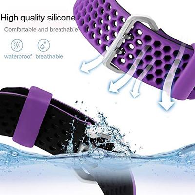 Bandje met gaatjes - 2 kleuren - Paars met zwart - Geschikt voor Apple Watch 38mm / 40mm / 41mm / 42mm - thumbnail