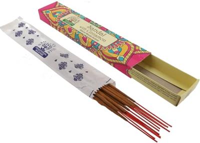 Namaste India Sandelhout met Kaneel Wierook (1 pakje)