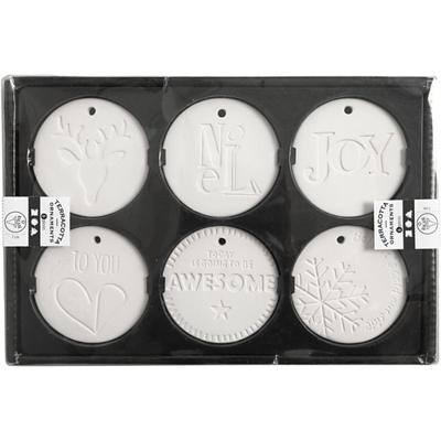 https://www.cchobby.nl/ornamenten-om-te-hangen-afm-7x7-cm-dikte-0-6-cm-wit-6-stuk-1-doos