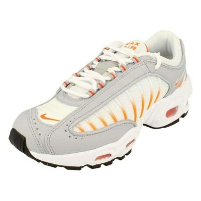 NIKE AIR MAX TAILWIND IV SNEAKERS