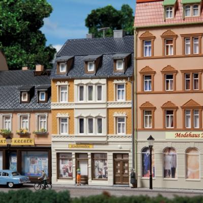 Auhagen 12253 H0, TT Woonhuis nr. 4