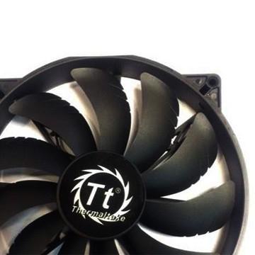 Thermaltake Pure 20 case fan