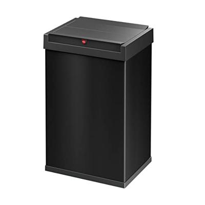 Hailo Big-Box Swing L 8401410 Afvalbak 35 l Plaatstaal (b x h x d) 339 x 545 x 260 mm Zwart Met zelfsluitende zwenkdeksel 1 stuk(s)