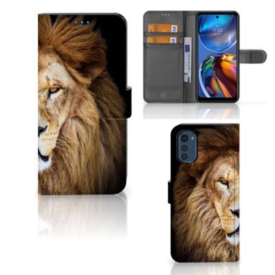 Motorola Moto E32 | Moto E32s | Telefoonhoesje | Met pasjeshouder | Leeuw