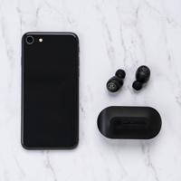 JLab Go Air True Wireless Oordopjes, Bluetooth Draadloze Hoofdtelefoon en usb oplaadstation met dubbele verbinding, aangepast EQ3-geluid en de kleinste pasvorm ooit, Zwart - thumbnail
