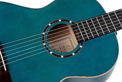 Ortega Family Series R121-3/4OC 3/4-Size Guitar Ocean Blue klassieke gitaar met gigbag Ortega Family Series R121-3/4OC 3/4-Size Guitar Ocean Blue klassieke gitaar met gigbag