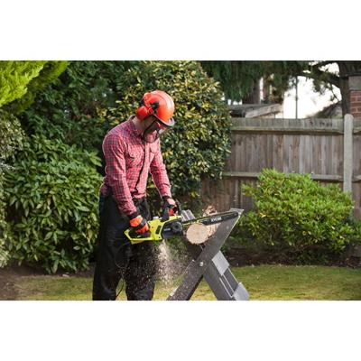 Ryobi Electrische Kettingzaag 2300W, 40cm zwaard - RCS2340B - 5133004340 Ryobi Electrische Kettingzaag 2300W, 40cm zwaard - RCS2340B - 5133004340
