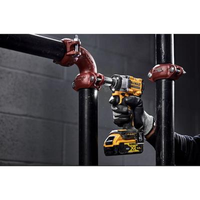 DeWALT DCF921NT Accu slagmoersleutel 406Nm 1/2" frictiering 18V XR Basic Body in TSTAK DeWALT DCF921NT Accu slagmoersleutel 406Nm 1/2" frictiering 18V XR Basic Body in TSTAK