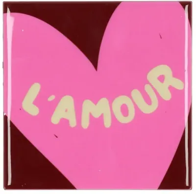 Daan Kromhout Design tegeltje keramiek l'amour 10x10cm pink Daan Kromhout Design tegeltje keramiek l'amour 10x10cm pink
