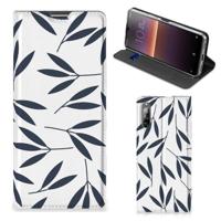 Sony Xperia L4 Smart Cover Leaves Blue - thumbnail