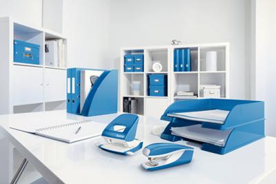 Leitz 5502 New NeXXt WOW 55021023 Nietmachine Roze (metallic) Nietcapaciteit: 30 vel (80 g/m²) Leitz 5502 New NeXXt WOW 55021023 Nietmachine Roze (metallic) Nietcapaciteit: 30 vel (80 g/m²)