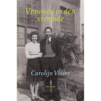 Vrouwen in den vreemde - Carolijn Visser - Paperback (9789045031569) - thumbnail