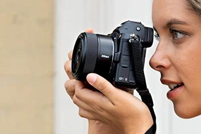 Nikon Z 28mm f/2.8 - thumbnail