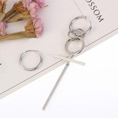 Grote oorbellen eenvoudige lange oorbellen asymmetrische oorbellen (multi-ring oorbellen (single))