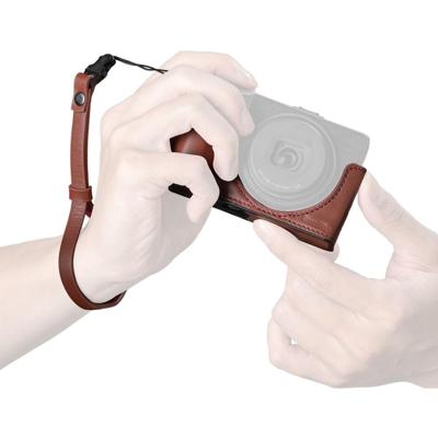 SmallRig 5678 Leather Case Kit for RICOH GR IV / GR III / GR IIIx / GR III HDF / GR IIIx HDF, Red