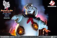 Ghostbusters Soft Vinyl Statue Stay Puft Marshmallow Man Burnign Edition Deluxe Version 30 cm - thumbnail