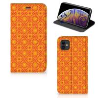 Apple iPhone 11 | Hoesje met Magneet | Batik Oranje - thumbnail