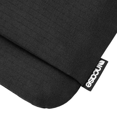 Incase Go sleeve MacBook 13"/14" - Black