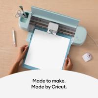 Cricut • iron-on uv color change 48x30cm white to pastel blue - thumbnail