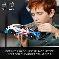 Lego technic 42153 nascar next gen chevrolet camaro zl1 - thumbnail