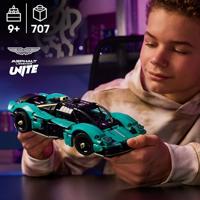 LEGO® Technic 42208 Aston Martin Valkyrie - thumbnail