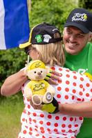 Pluche - GIPSY TOYS - Tour De France - GELE TRUI BEER 24 CM - thumbnail