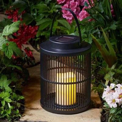 Black Urbana Sunterne Smart Garden