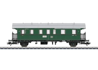 Märklin 4313 H0 personenrijtuig Pwi 1e en 2e klas van de DB abi. 1e/2e klas Märklin 4313 H0 personenrijtuig Pwi 1e en 2e klas van de DB abi. 1e/2e klas