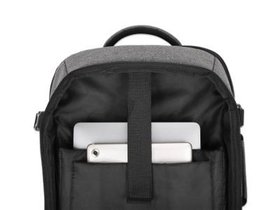 Manhattan Notebook-Rucksack mit Gerätefächern für Laptops bis zu 17,3,Tablets bis zu 11 Laptoprugzak Geschikt voor max. (laptop): 43,9 cm (17,3) Grijs Manhattan Notebook-Rucksack mit Gerätefächern für Laptops bis zu 17,3,Tablets bis zu 11 Laptoprugzak Geschikt voor max. (laptop): 43,9 cm (17,3) Grijs