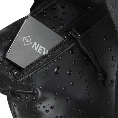 New Rebels Droplets Los Angeles Zwart 7L Rolltop Rugzak Waterafstotend - Waterdruppel Design