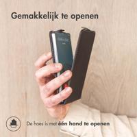 Accezz Flipcase Samsung Galaxy S24 FE Telefoonhoesje Zwart - thumbnail