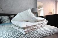 Nuvaro - Luxe Ganzendons Winterdekbed 200 x 200 cm - Tweepersoons - thumbnail