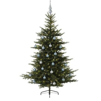 Grandis Fir groen vanaf 150 cm hoog kunstkerstboom opgemaakt met piek, blauw & zilver Everlands - Everlands