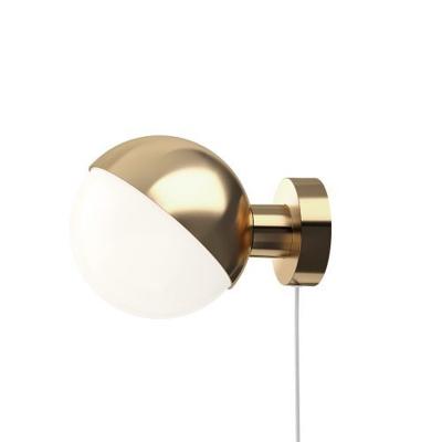 Louis Poulsen VL Studio Wandlamp - Messing - Met draad Louis Poulsen VL Studio Wandlamp - Messing - Met draad