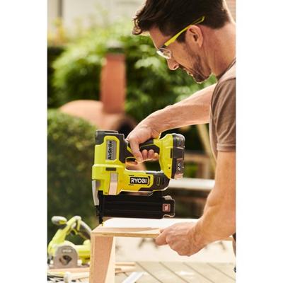 Accu 18G Tacker (incl. 1x 2.0Ah accu & lader) ONE 18V Ryobi - Ryobi Accu 18G Tacker (incl. 1x 2.0Ah accu & lader) ONE 18V Ryobi - Ryobi