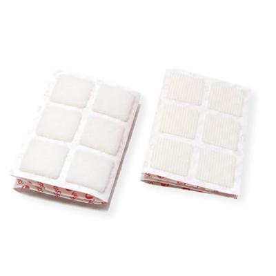 VELCRO® VEL-EC60235 Klittenband vierkanten Om vast te plakken Haak- en lusdeel (l x b) 25 mm x 25 mm Wit 24 paar