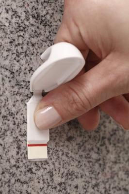 tesa POWERSTRIPS® Zelfklevende haak Small Trend Wit Inhoud: 3 stuk(s) tesa POWERSTRIPS® Zelfklevende haak Small Trend Wit Inhoud: 3 stuk(s)