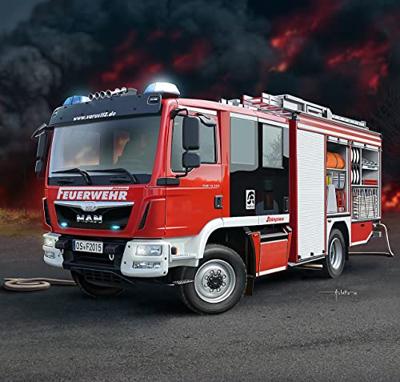 Revell 1/24 Schlingmann HLF 20 Varus 4x4 Revell 1/24 Schlingmann HLF 20 Varus 4x4