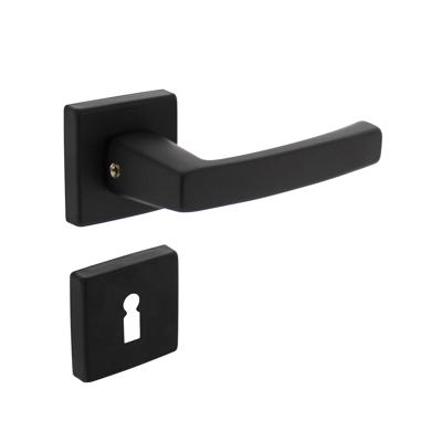 Deurkruk Moora op rozet 50x50x10 mm + 7mm nokken met sleutelplaatjes zwart Deurkruk Moora op rozet 50x50x10 mm + 7mm nokken met sleutelplaatjes zwart