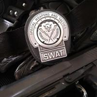 Batman The Dark Knight Replica 1/1 Gotham City SWAT Badge Limited Edition - thumbnail